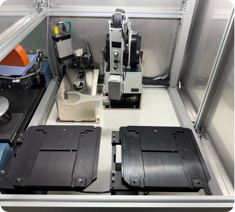 Mighty Prober 4-Axis Robot Handler for automated wafer transfer, featuring high-precision cassette mapping and handling capabilities for deformed wafers up to 5mm.